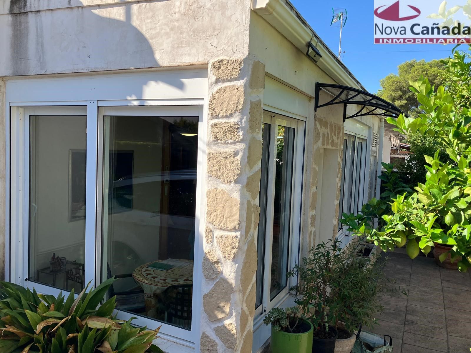 Chalet en La Cañada con piscina en exclusiva