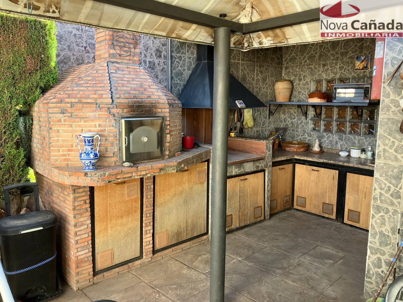 Chalet en La Cañada con piscina en exclusiva